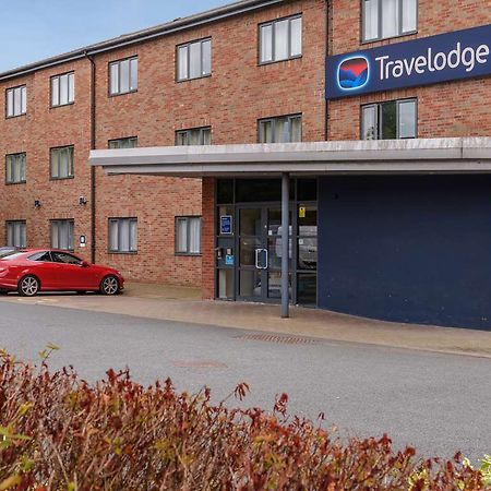 Travelodge Leeds Colton Гарфорт Екстер'єр фото